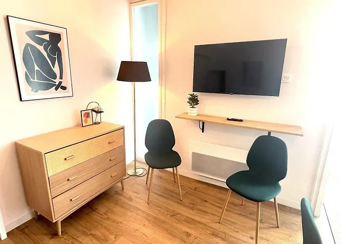 T3 Renove En Plein Centre Rennais